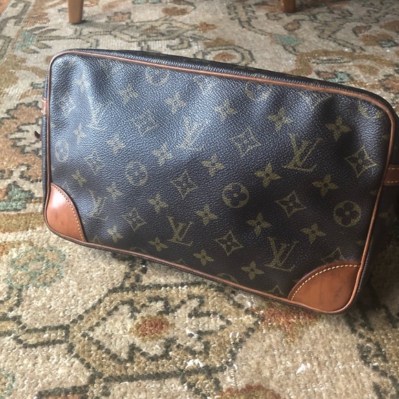 *️⃣SOLD*️⃣ LV Vintage Compiegne 28 GM Clutch - Picture 2 of 8